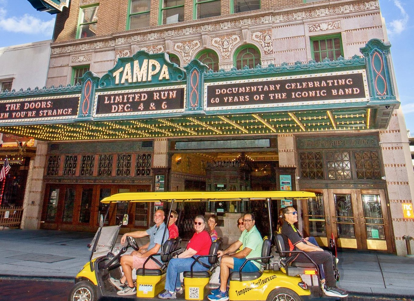 Tampa: Guidet byrundtur i Deluxe Street Golf Cart