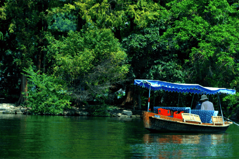 West Lake Yuloh-boot in Hangzhou