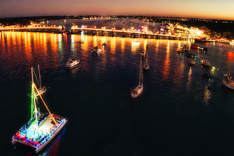 St. Augustine: Nights of Lights Cruise with Music and Drinks