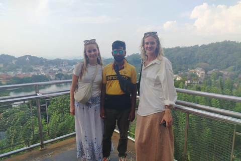 From Kandy: Ella Drop Tour via Nuwara Eliya From Kandy: Ella Drop Tour via Nuwara Eliya by Tuk Tuk