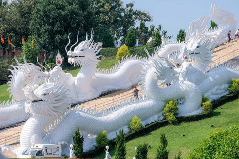 Chiang Rai: Explore 3 Highlight Temples (White, Blue, Red) Meeting Point: Wat Phra Singh (Hotels Outside Pickup Area)