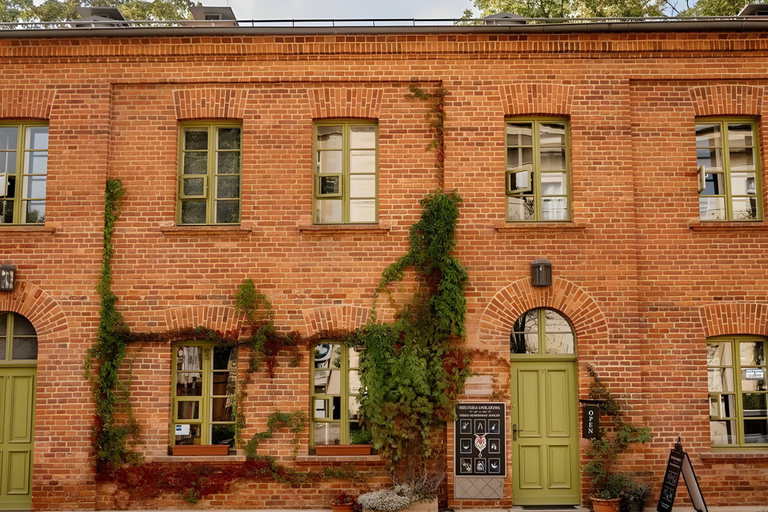 Łódź: Most Remarkable Factory Distric Private Guided Tour Księży Młyn Private Walking Tour (2h)