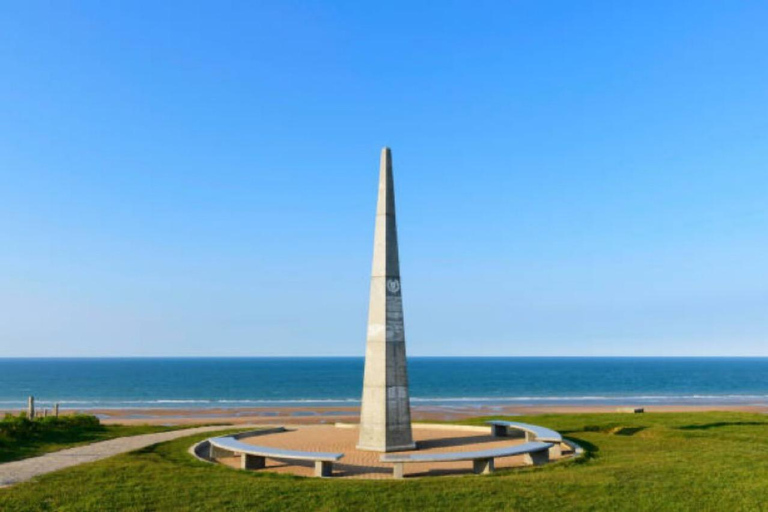 Normandy D-Day Beaches: Small Group Tour from Paris