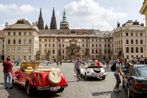 Praga: Biglietto di ingresso prioritario per il castello e audioguida facoltativaBiglietto per il castello di Praga con breve introduzione