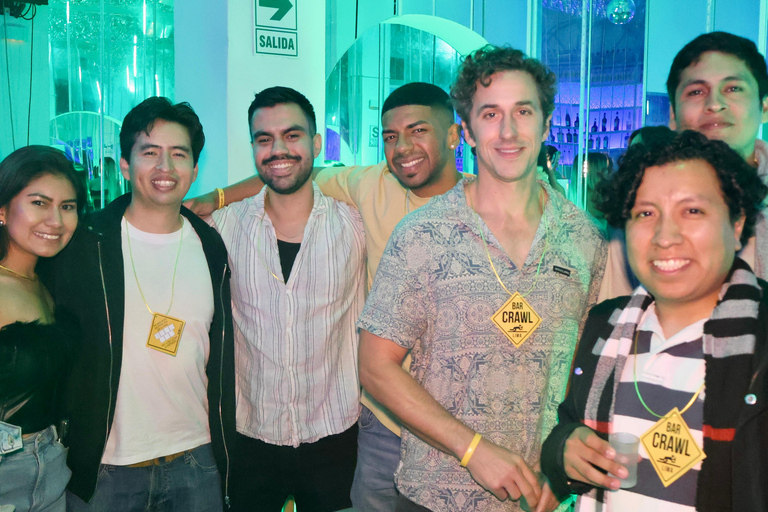 Lima: Barranco's Nightlife Tour with Bar Crawl & Free Shots