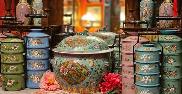 Singapore: Peranakan Culture, Cuisine & Hidden Treasures