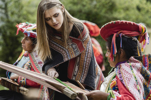 &quot;Da Cusco ad Awanakancha: l&#039;incontro con i camelidi andini&quot;