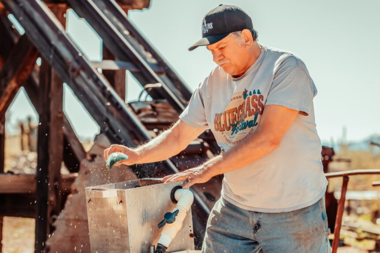 Vulture City: Gold Prospecting and Recovery Workshop