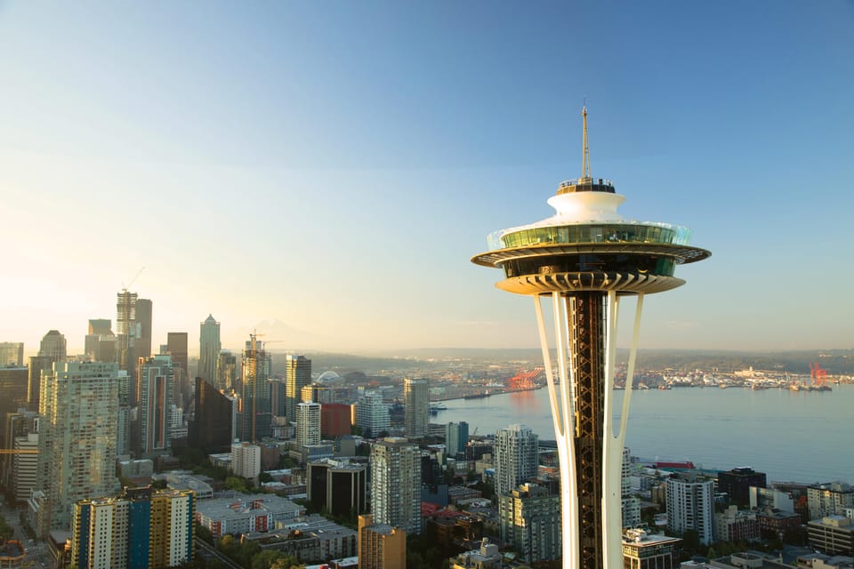 Seattle: Space Needle & Chihuly Garden and Glass Ticket