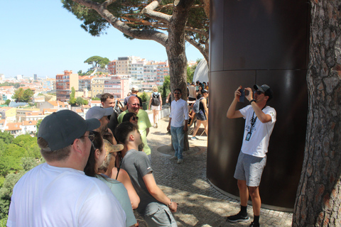 Lisbon : Private Trip by Electric Quad & Tuk Tuk Lisbon : A Welcome Tour