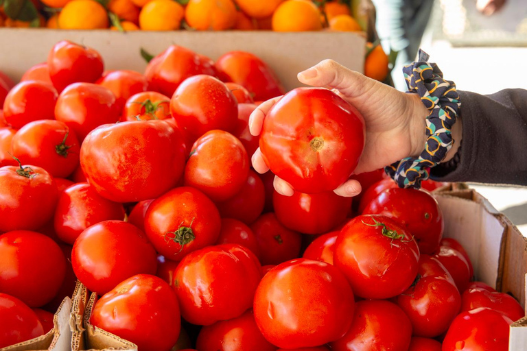 Athens: Small Group Food Tour with Private Lunch