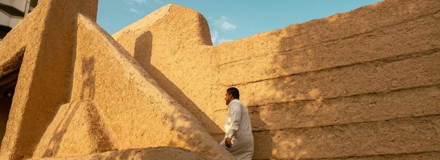 Haïl : excursion au site UNESCO de Jubbah et au fort Al-Qishlah