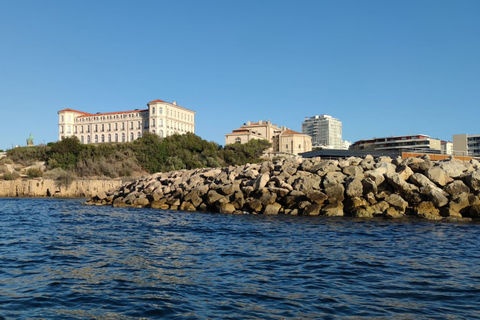 Halbtägige Bootsfahrt auf dem Archipel & den Calanques