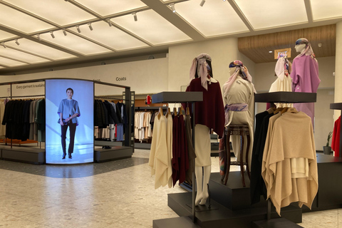 Ulaanbaatar: Gobi Cashmere Flagship Store Shopping Tour