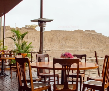 Almoço no restaurante Huaca Pucllana
