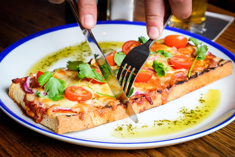 Melbourne: Laneways Food Tour with 8 Authentic Tastings