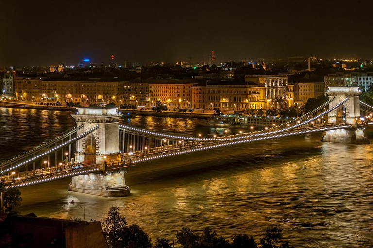 From Vienna: Bratislava and Budapest Premium Experience