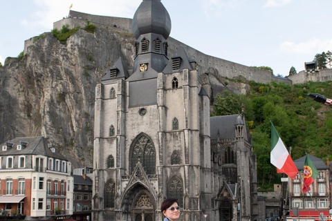 Dinant: Private Photo Session with Professional Photographer