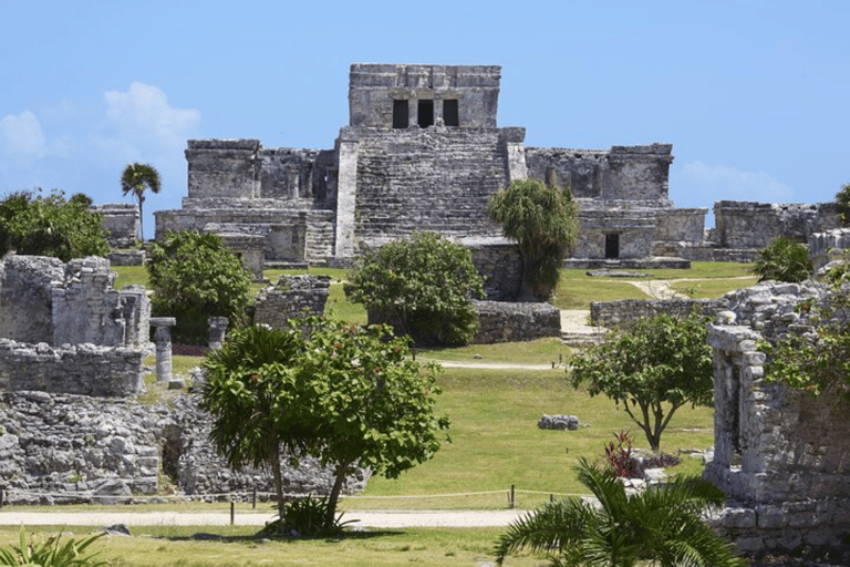 Tulum: Highlights tour with cenote & jungle village. German tour guide. Tulum highlights half-day option with pick-up available from Cancun area