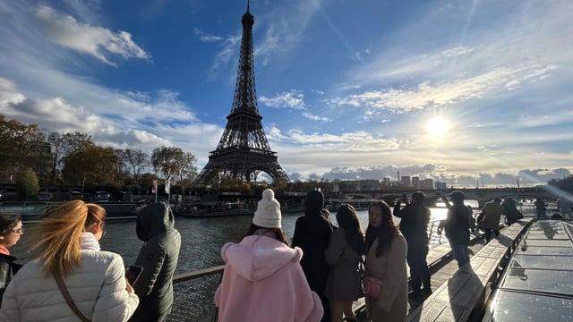 Paris: Illuminations River Cruise with Audio Commentary