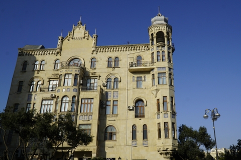Baku: Excursion quest in the Old City Ichari Shahar