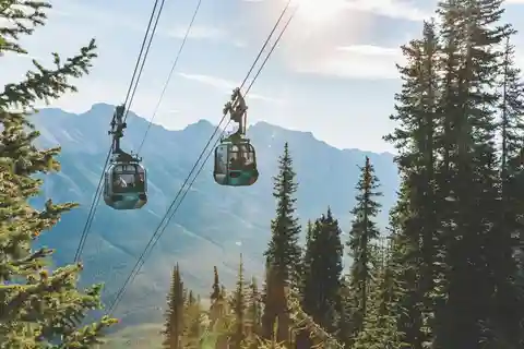 Banff Gondola: Lakes, and Bow Falls Day Trip