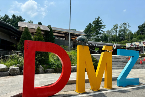 DMZ Private Tour 3rd Tunnel & with Suspension Bridge Private Group (UP to 6 People) Hotel Pickup & Dropoff