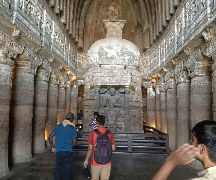 Private Day Tour of Ajanta & Ellora Caves with All Inclusion