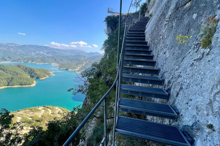 Excursão de um dia ao lago Bovilla a partir de: Durres, Golem