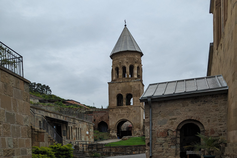 Da Tbilisi: Tour guidato di Mtskheta e del monastero di Jvari