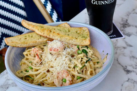 Dublin: Howth Cruise and Dine Experience