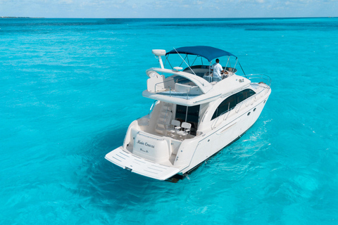 Cancun: Private Yacht Tour to Isla Mujeres with Snorkeling 4 hour - Trip