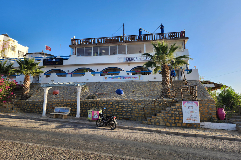 Guellala at Sunset: Museum, Pottery, and Panoramic Stop