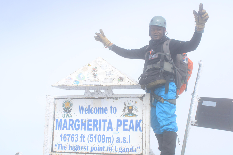 Uganda: Rwenzori Mountains Trekking Tour