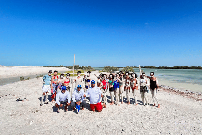 From Merida: Las Coloradas, Rio Lagartos & Beach Tour Desde Mérida: Tour Las Coloradas, Rio Lagartos y Playa