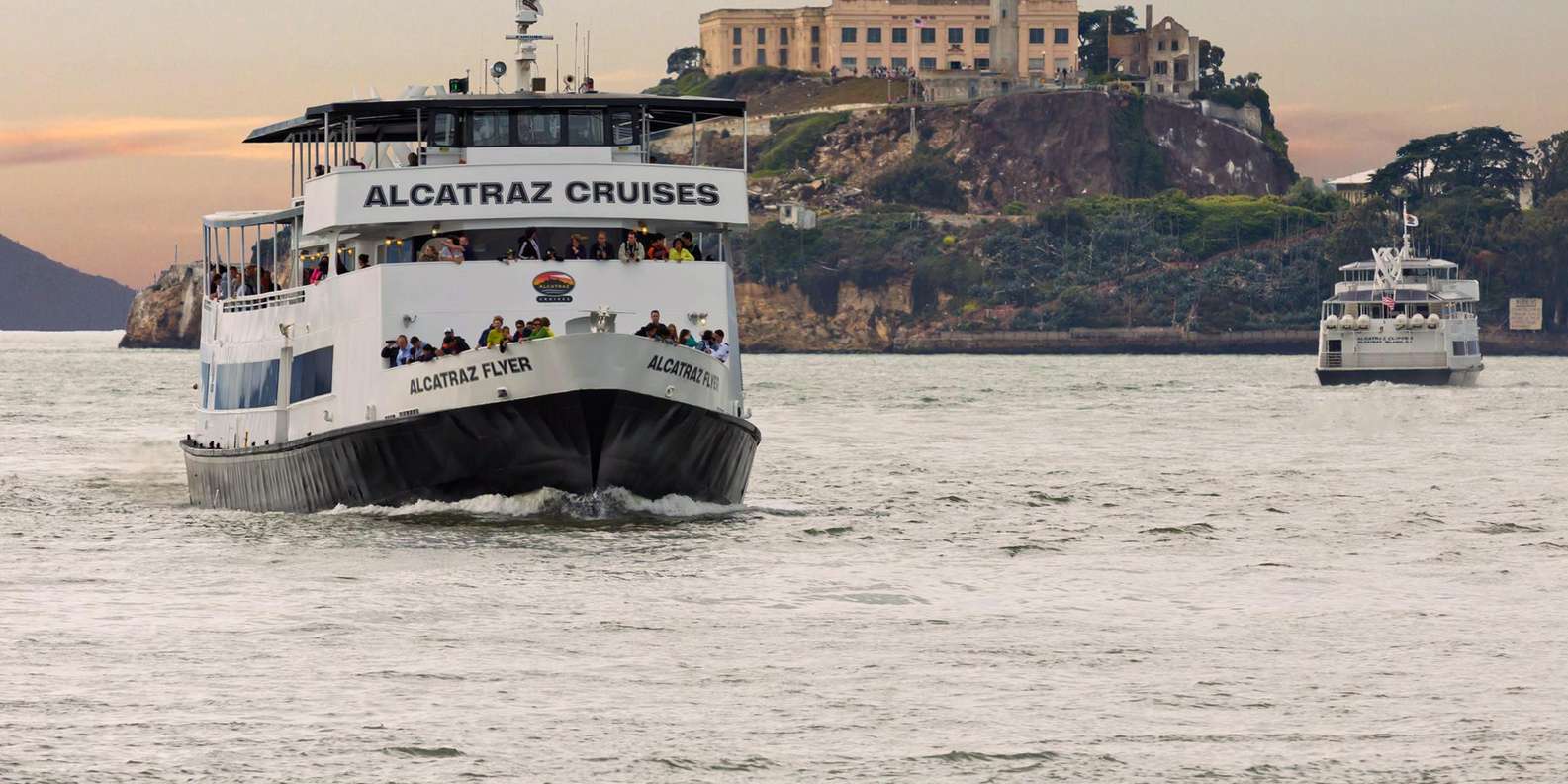 San Francisco: Alcatraz + City Tour, Muir Woods & Sausalito - tour image