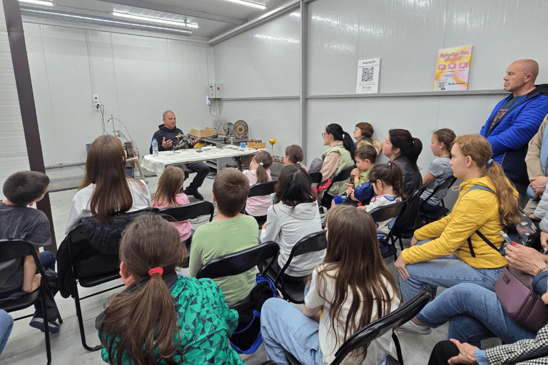 Varna: Glass Ornament Painting Workshop with Treats