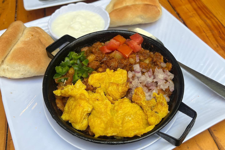 Addis Ababa: Full Ethiopian Culinary & Cultural Experience
