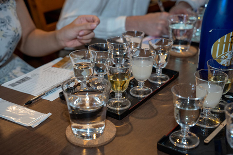 1,5 godziny Kioto Insider Sake Experience