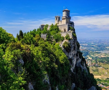 San Marino: UNESCO World Heritage Site Private Tour
