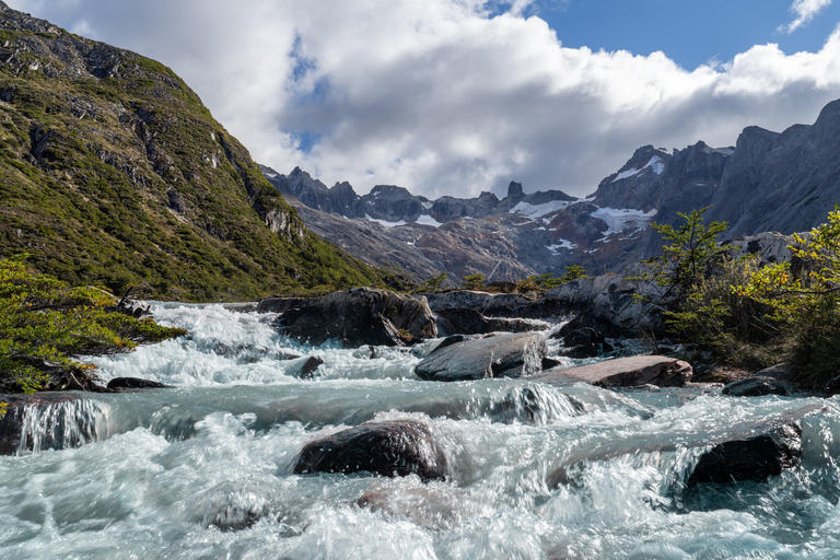 From Ushuaia: Tierra del Fuego Emerald Lagoon Trekking Tour
