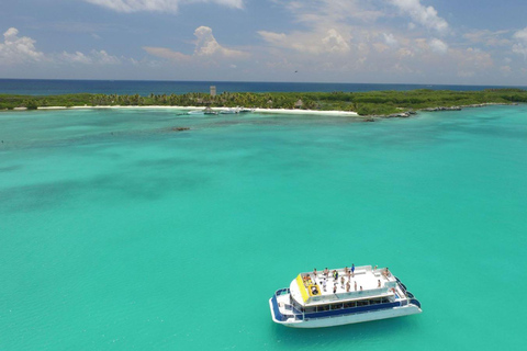 Cancun ou Riviera Maya : journée aux islas Contoy et MujeresVisite depuis Playa del Carmen et Puerto Morelos