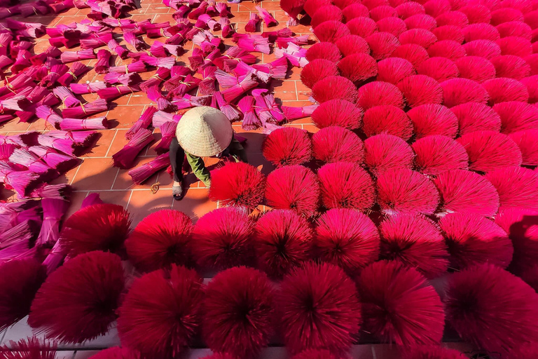 Hanoi: Duong Lam, Carpentry & Silk Village Or Incense & Hat Private: Incense Village & Hat Village & Silk Village