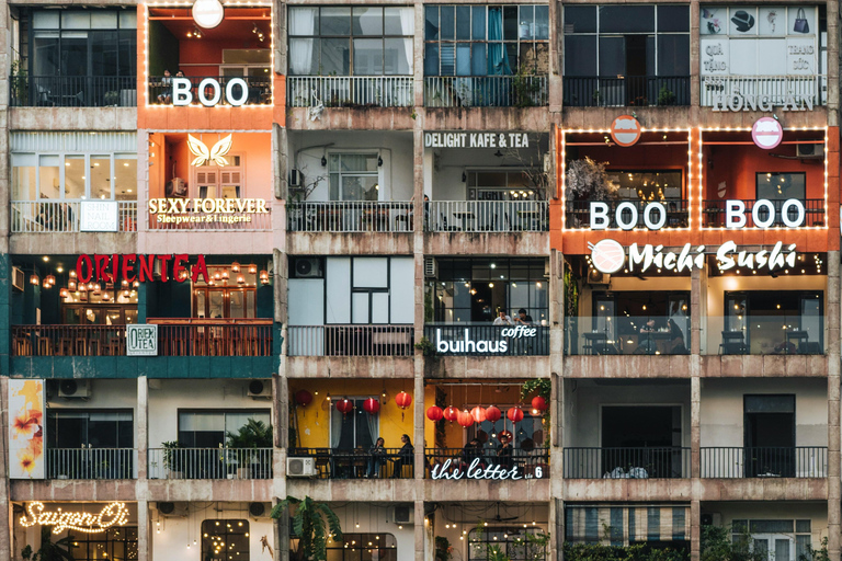 Ho Chi Minh City Walking Tour: History, Secrets & Coffee Ho Chi Minh City: Small Group Walking Tour with Local Guide