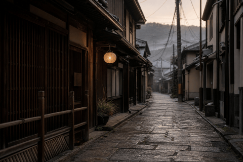 Nara: Pre-Dawn Heritage Walk with Local Guide