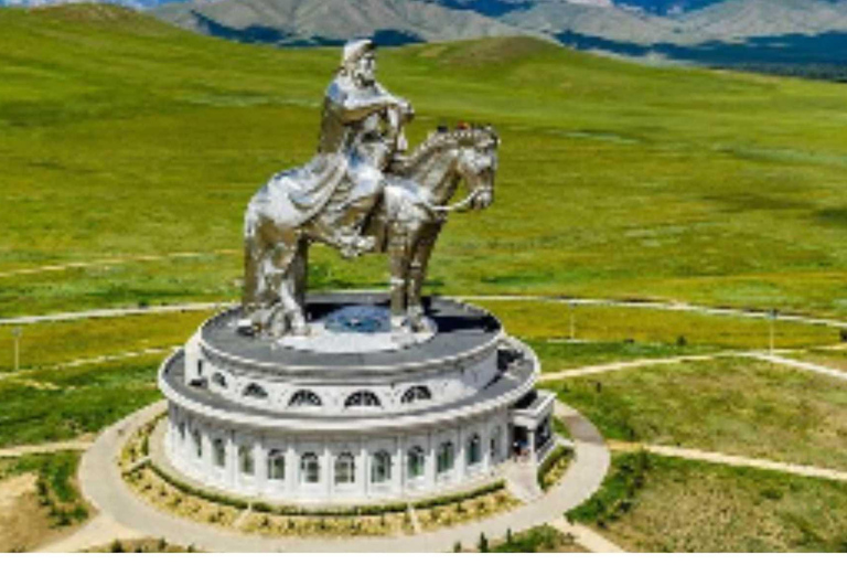 From Ulaanbaatar: Genghis Khan Statue & Terelj Park Tour