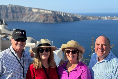 Santorini: Oia and Three Bells of Fira Private Tour Tour in Spanish