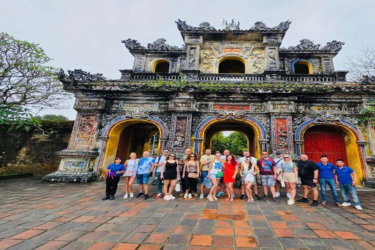 Da Nang/Hue: Imperial City Heritage 1 Day Tour with Lunch From Da Nang: Hue Tour via Hai Van Pass