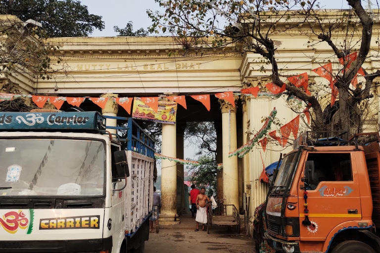 Visita cultural matinal de Calcuta - Persiguiendo el solPersiguiendo el sol - Experimenta la cultura y el sabor de Calcuta