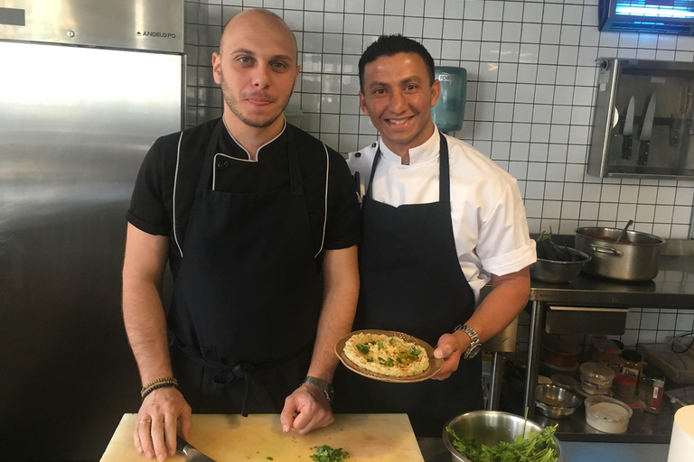 Rotterdam: Hummus Workshop with Mohammad & Samia